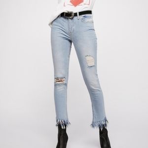 Free People Great Heights Frayed Hem Light Wash Midrise Jeans